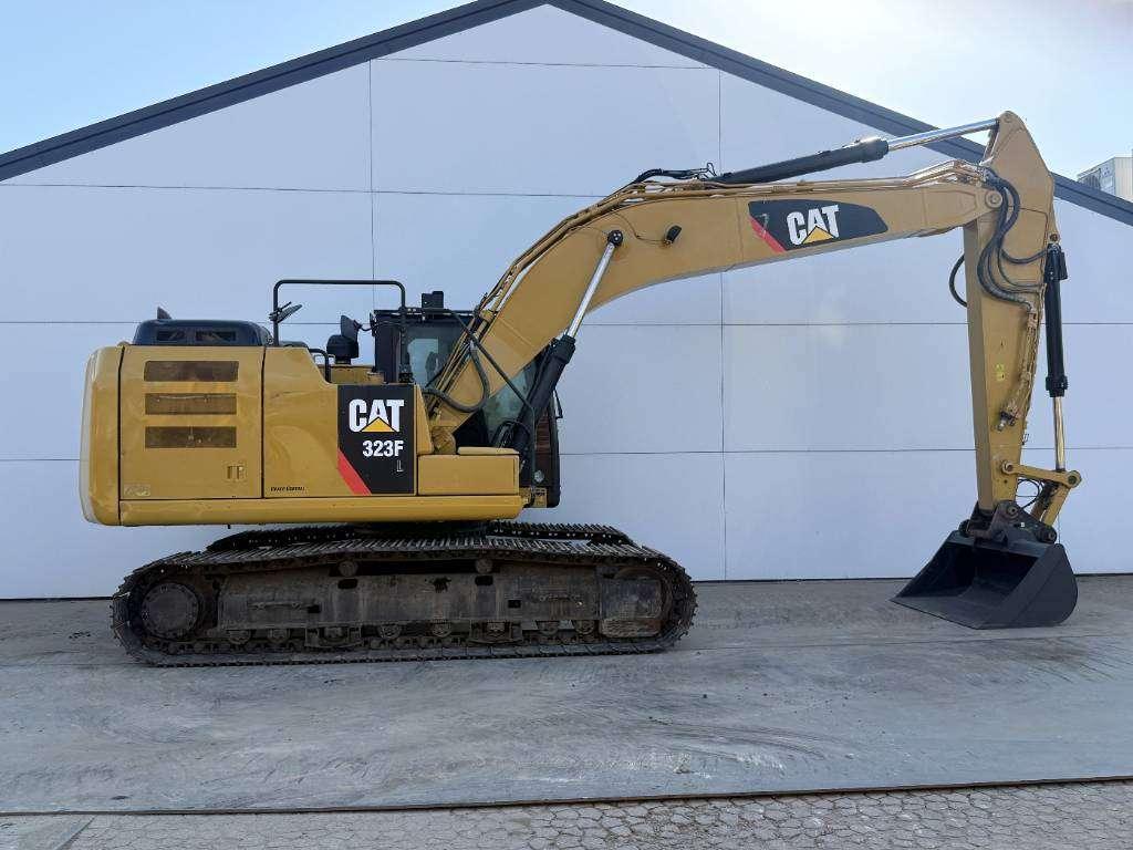 Caterpillar 323FL - New Bucket / Hammer Lines / Camera Foto 6