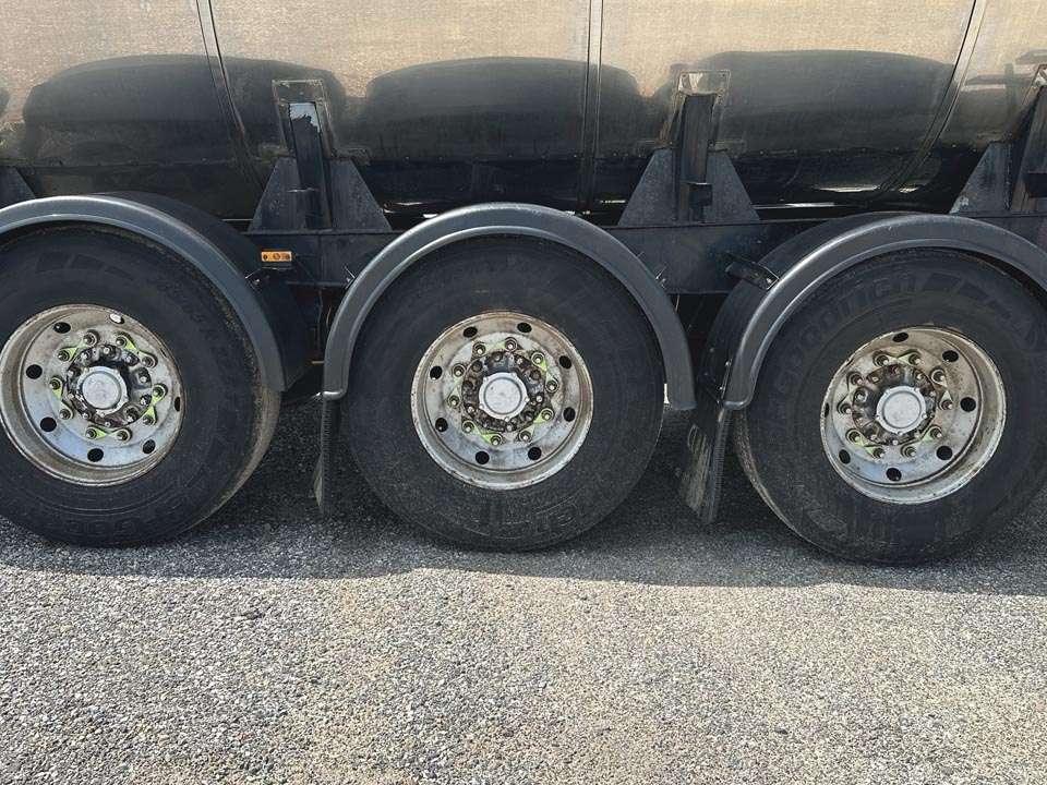 Clayton BITUMEN TANK Foto 7