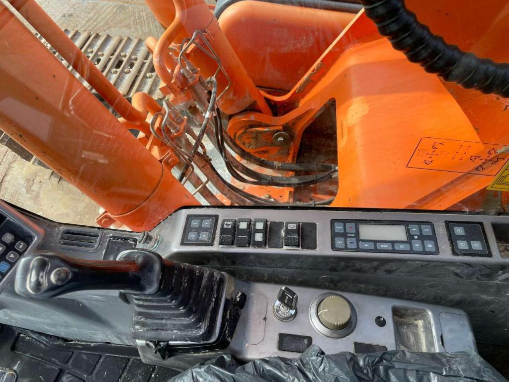 Doosan DX300LC Foto 21