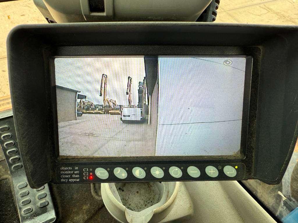 Hitachi ZX250LC-6 - Isuzu - Hammer Lines / Isuzu Engine Foto 10