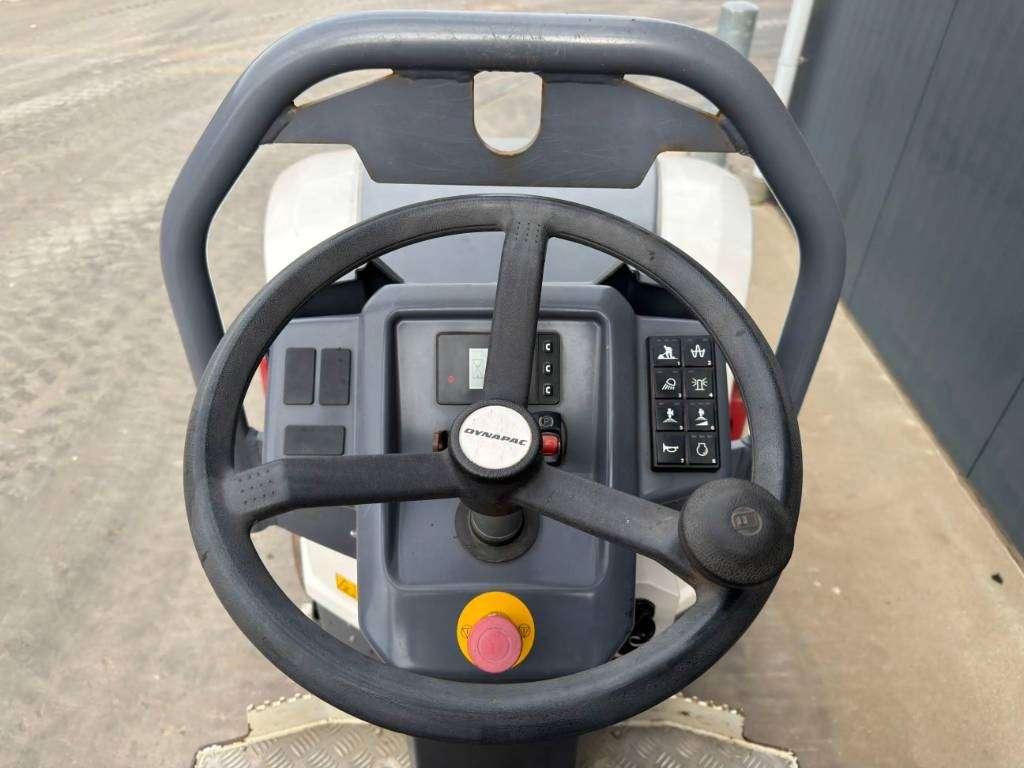 Dynapac CC1100 Foto 25
