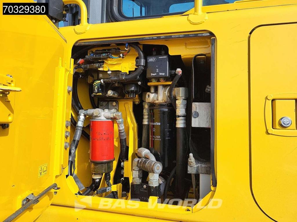 Komatsu D65 PX -18 Foto 16