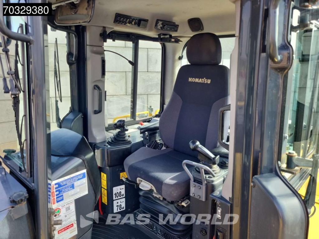 Komatsu D65 PX -18 Foto 27