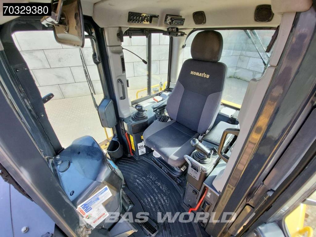Komatsu D65 PX -18 Foto 28