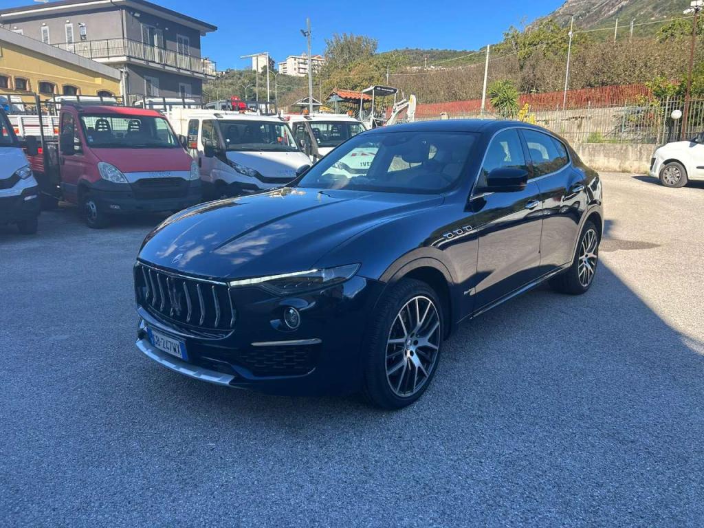 Maserati Levante Granlusso 3.0V6 Foto 1