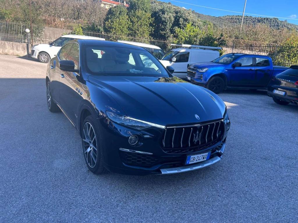 Maserati Levante Granlusso 3.0V6 Foto 7