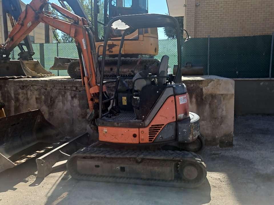 Hitachi zx35u-2 Foto 1