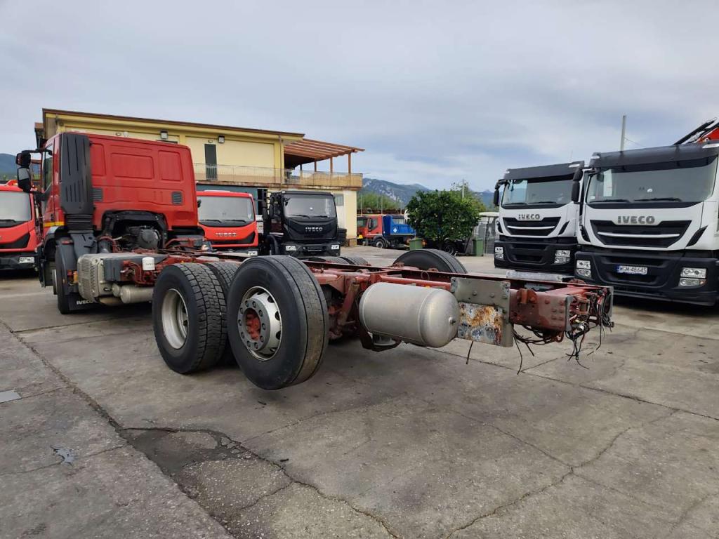 Iveco STRALIS HI-STREET 260S31 Foto 13