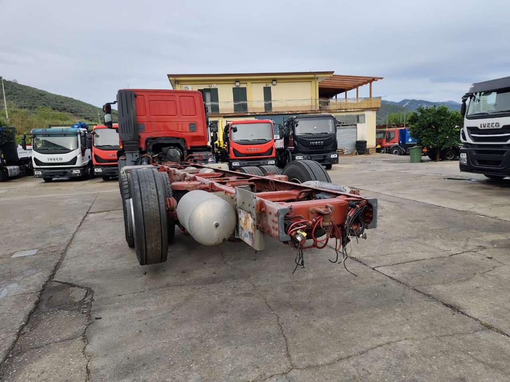 Iveco STRALIS HI-STREET 260S31 Foto 16