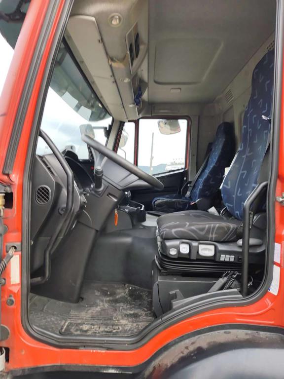 Iveco STRALIS HI-STREET 260S31 Foto 3
