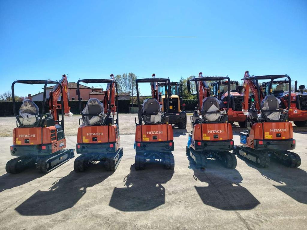 Hitachi ZX 19U-6 YR Foto 4