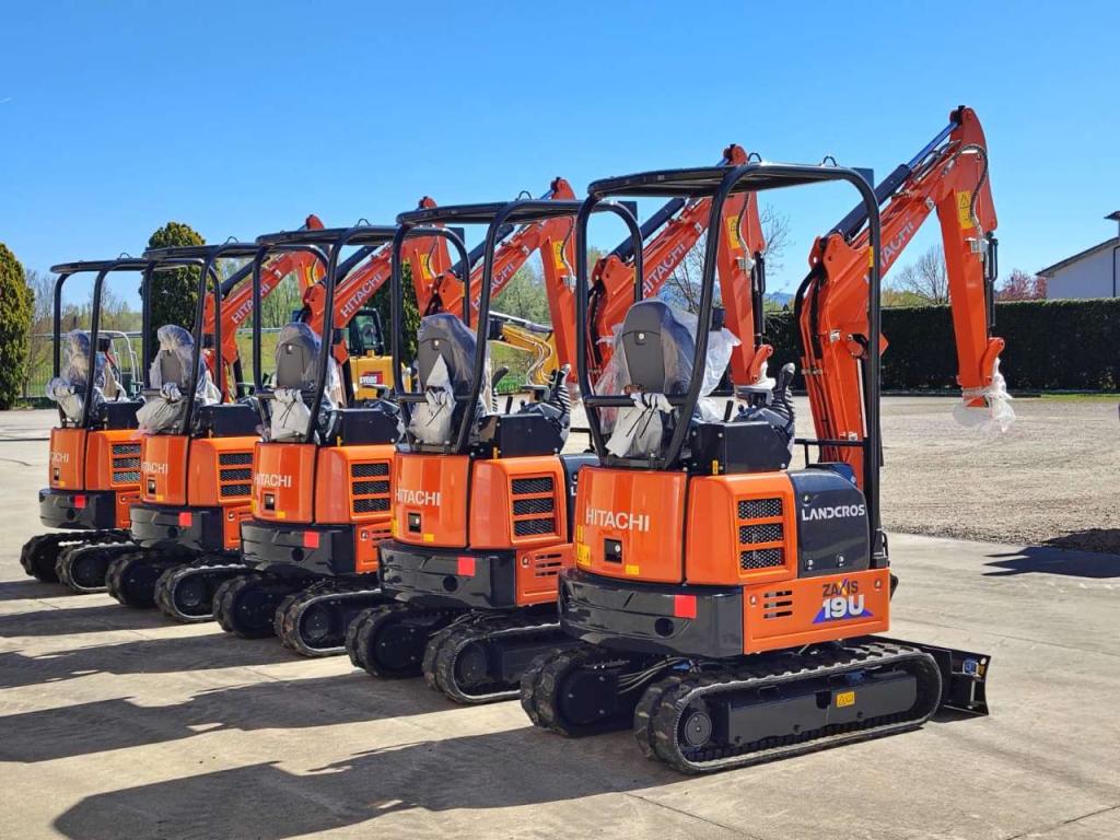 Hitachi ZX 19U-6 YR Foto 5