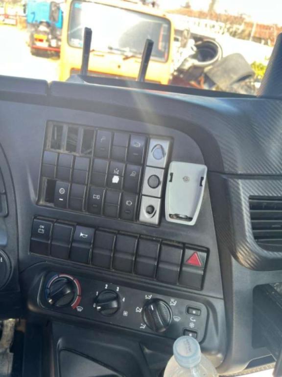 Iveco TRAKKER 340T45 SCARRABILE BALESTRATO Foto 10