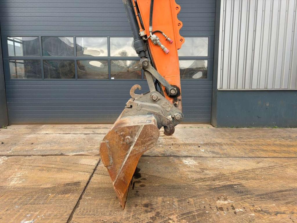 Doosan DX225LC-7 Foto 8