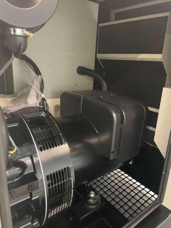Cummins 4BTA3.9-G2 - 66 kVA Generator - DPX-19833 Foto 14