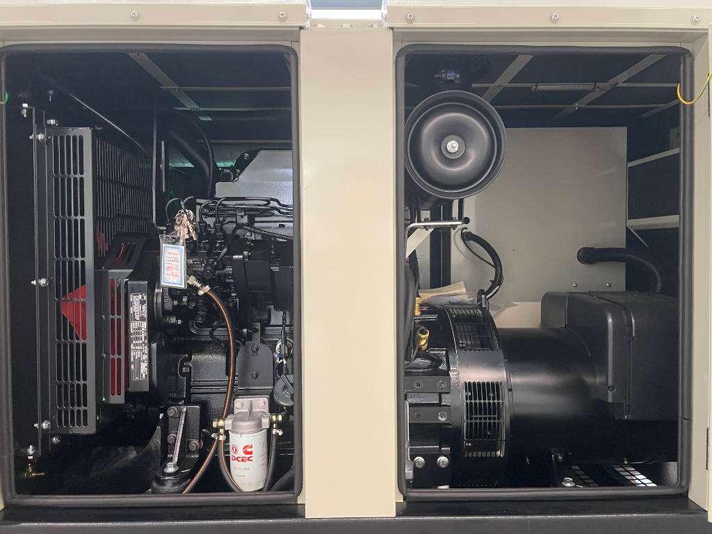 Cummins 4BTA3.9-G2 - 66 kVA Generator - DPX-19833 Foto 8