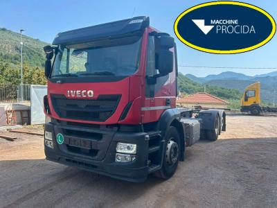Iveco STRALIS HI-STREET 260S31 in vendita da Procida Macchine S.r.l.