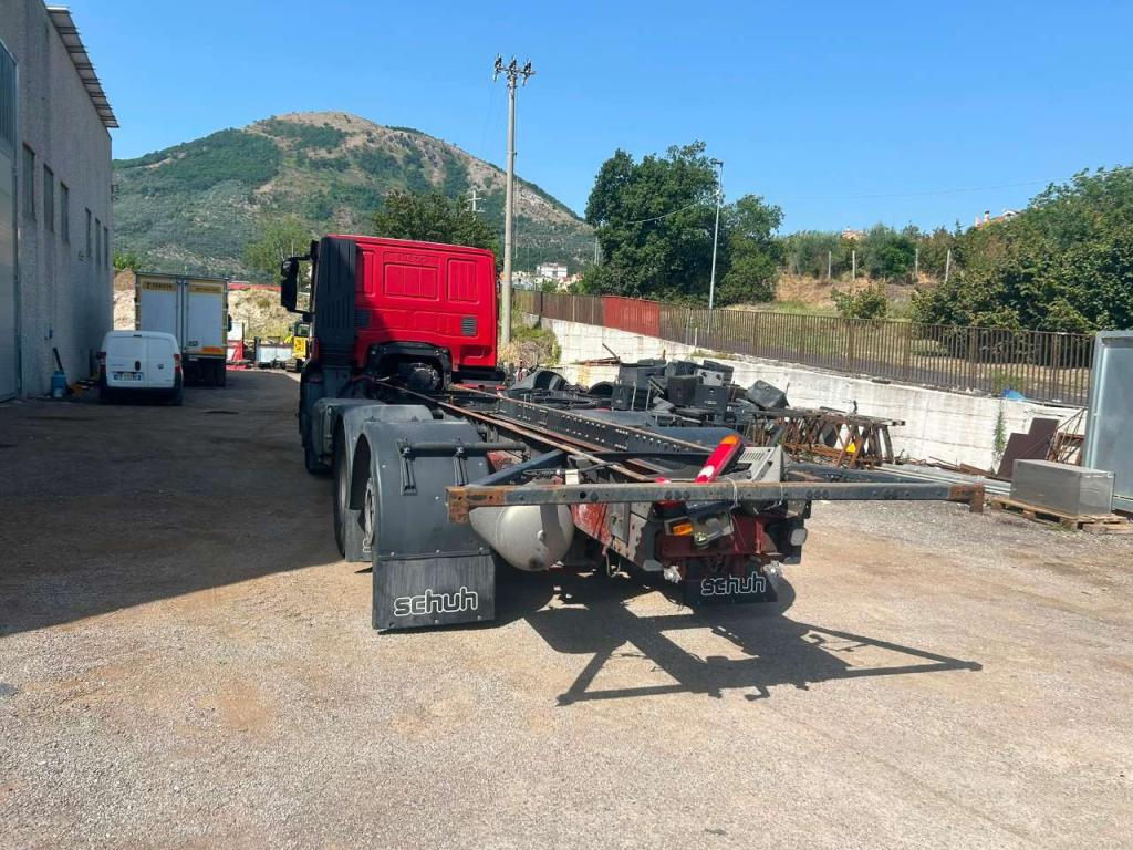 Iveco STRALIS HI-STREET 260S31 Foto 13