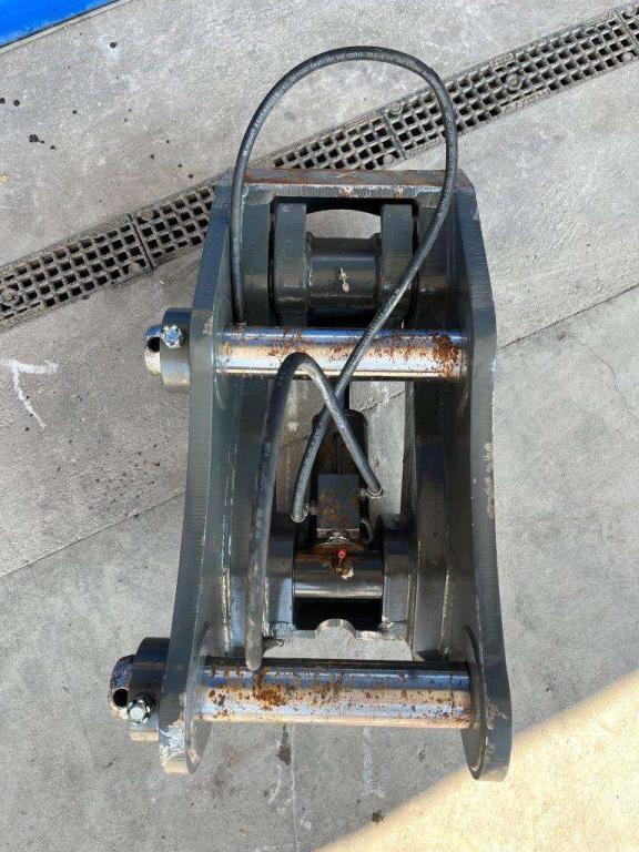 BQCO6-65 for 13-17 ton excavators Attacco rapido idraulico Foto 4