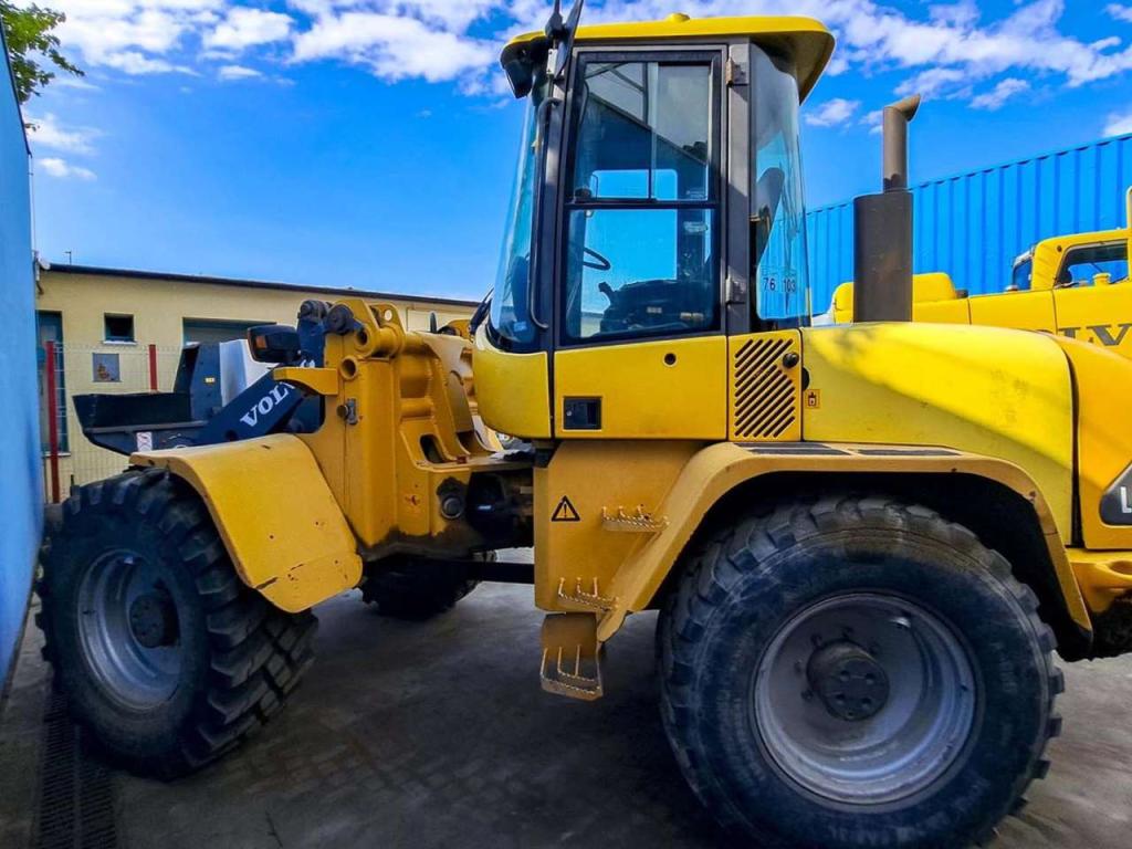 Volvo L45TP Foto 1