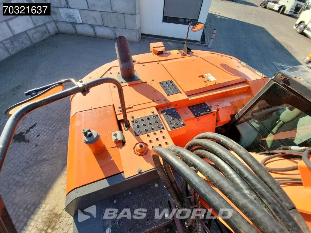 Hitachi ZX225 USLC-5B Foto 14
