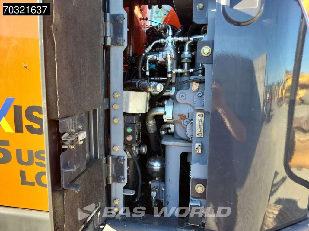 Hitachi ZX225 USLC-5B Foto 19