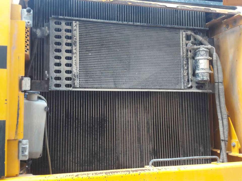 JCB JS330ME Foto 11