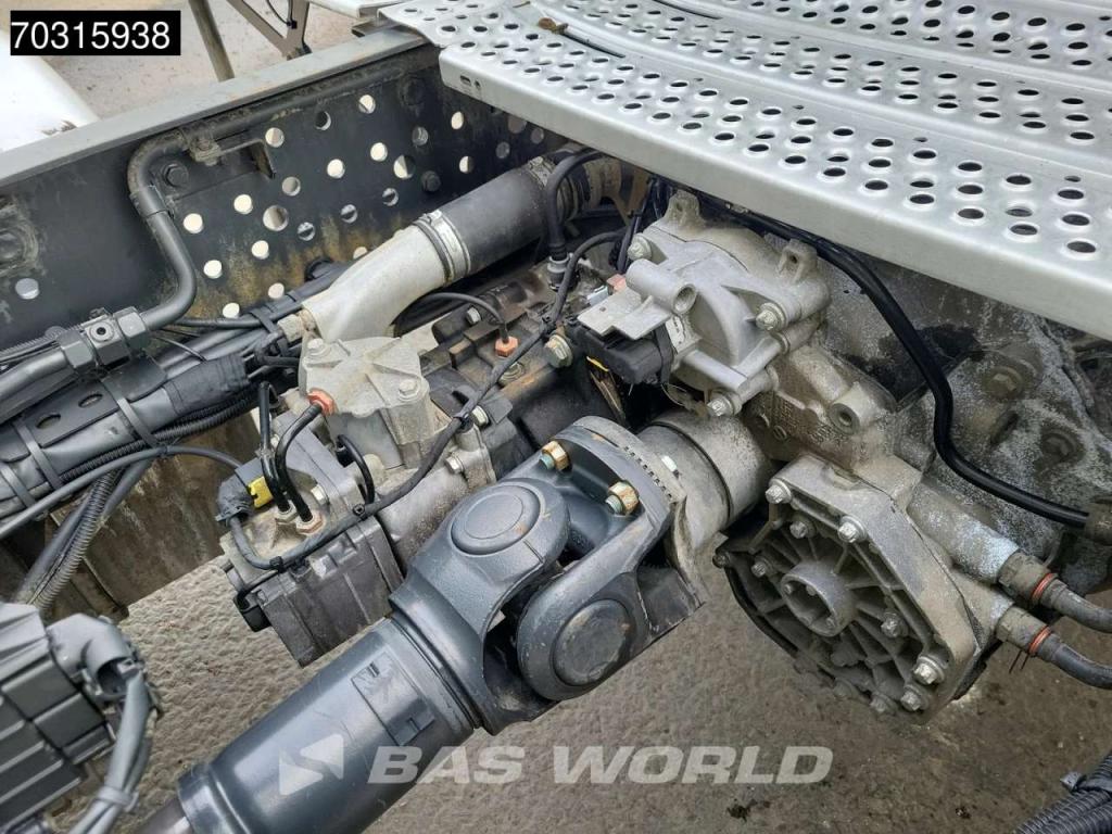 Mercedes-Benz Actros 1843 4X2 ClassicSpace Retarder Foto 13