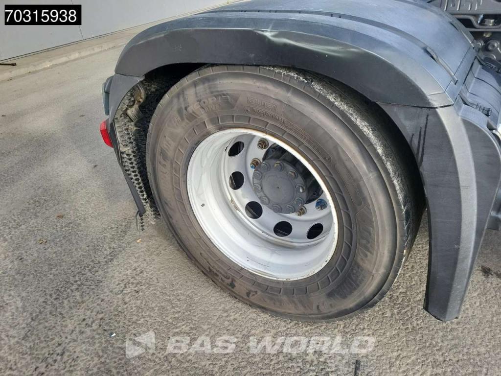 Mercedes-Benz Actros 1843 4X2 ClassicSpace Retarder Foto 16
