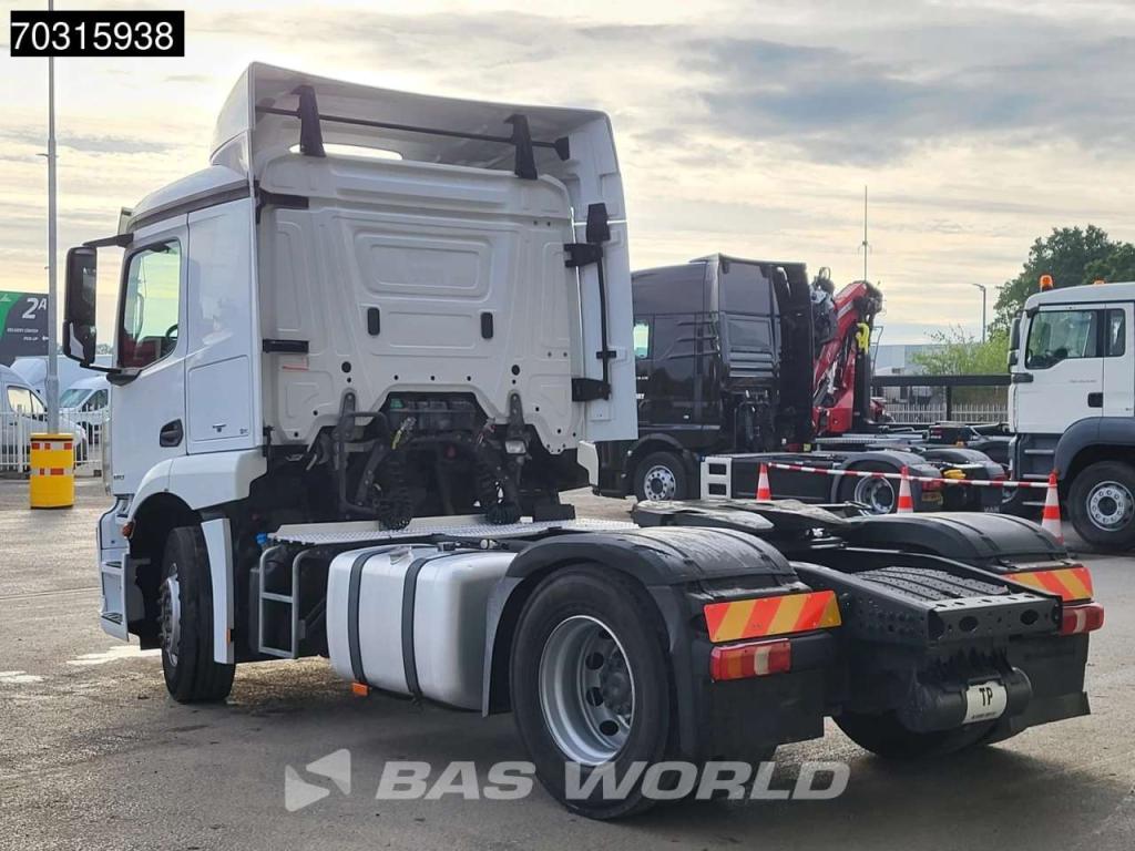 Mercedes-Benz Actros 1843 4X2 ClassicSpace Retarder Foto 2