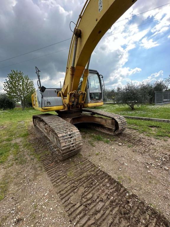 New Holland 305 Foto 7