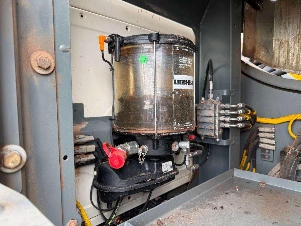 Liebherr R946LC - Automatic Greasing / Rear + Side Camera Foto 27