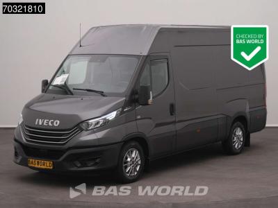 Iveco Daily 35S18 3.0L Automaat 180PK L2H2 Airco Cruise Camera LED Trekhaak 3,5t Trekgewicht Euro6 L2 A/C in vendita da BAS World B.V.