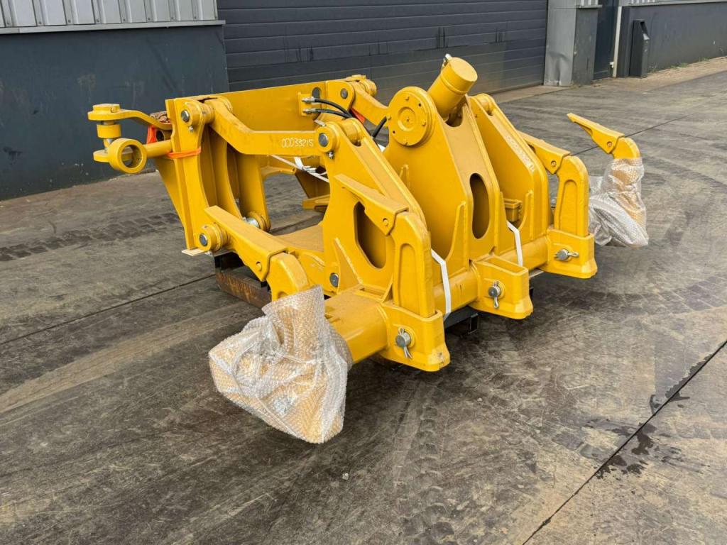 Caterpillar 12M-2 12M-3 140M-2 140M-3 160M-2 Ripper Foto 1