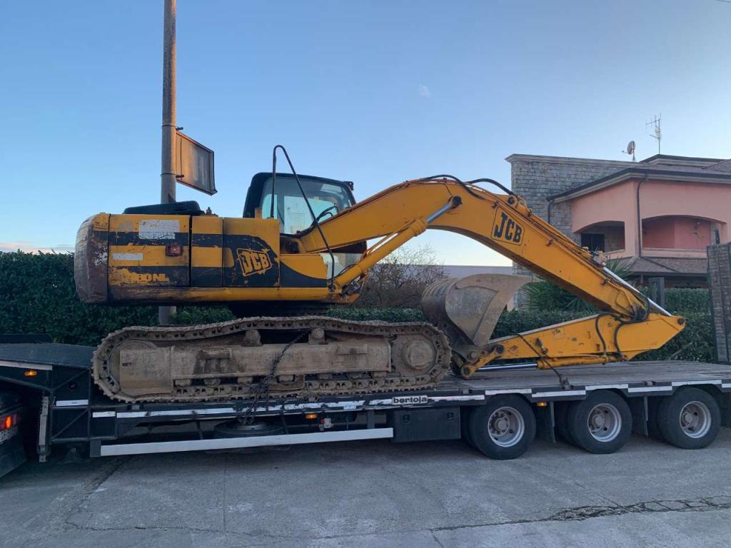 JCB JS160 Foto 1