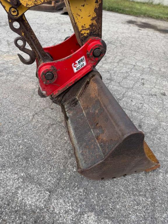Caterpillar m312 Foto 4