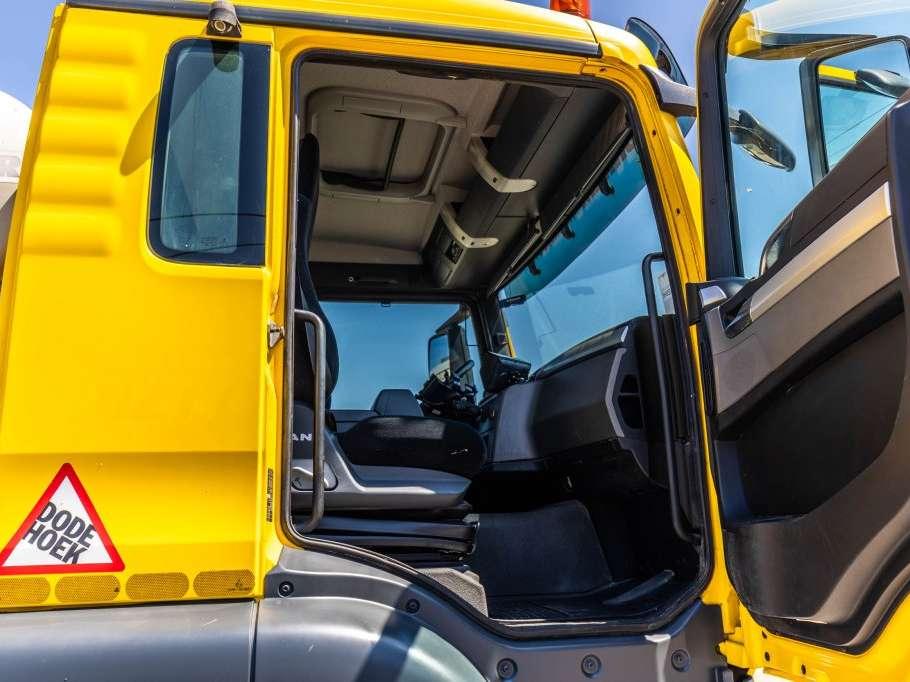 Man TGS 37.360 BB - LIEBHERR 10M3 Foto 19