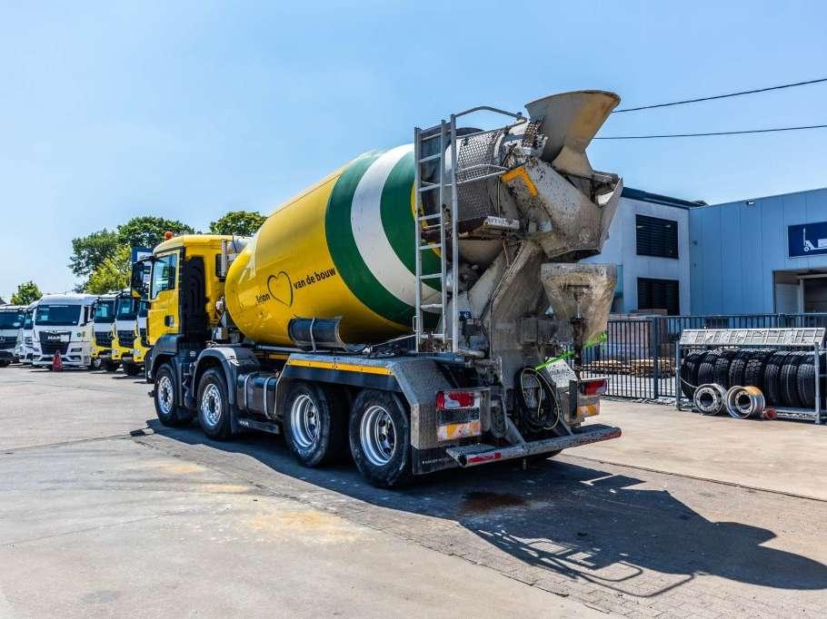 Man TGS 37.360 BB - LIEBHERR 10M3 Foto 3