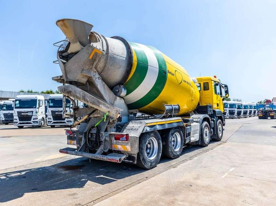 Man TGS 37.360 BB - LIEBHERR 10M3 Foto 5
