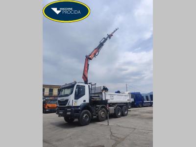 Iveco TRAKKER 450 (AD340T45) in vendita da Procida Macchine S.r.l.