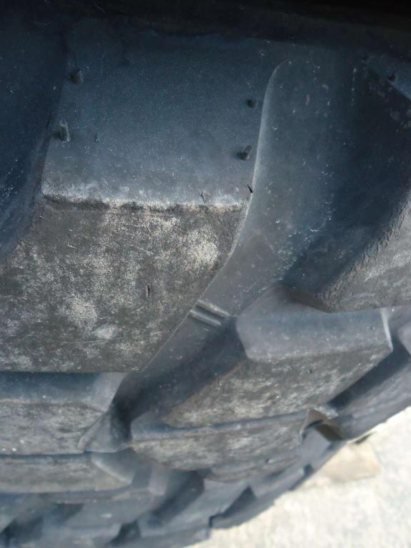 Pneumatico per Caterpillar 920 - MISURA 15.5R25 Foto 2