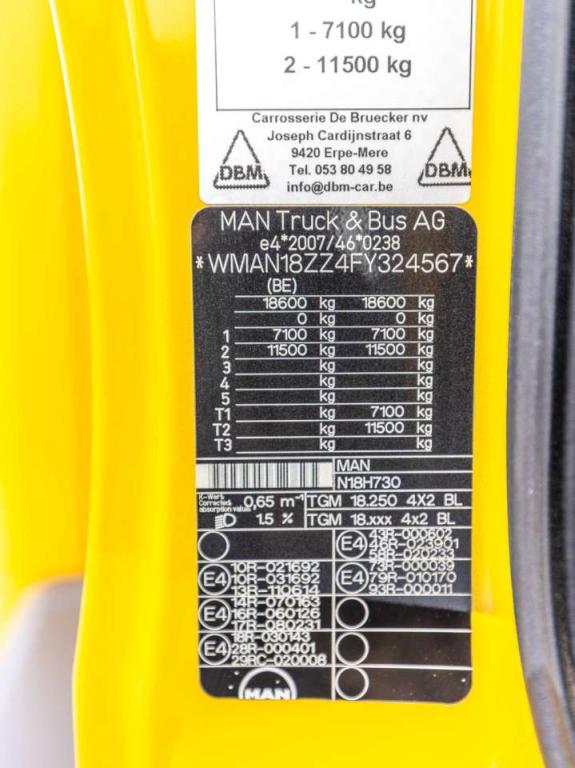 Man TGM 18.250 BL + DHOLLANDIA 2T. Foto 23