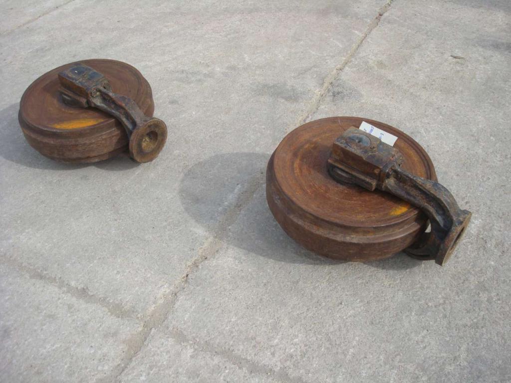 Ruota folle per Hitachi ZX210-3 e ZX240-3 Foto 1