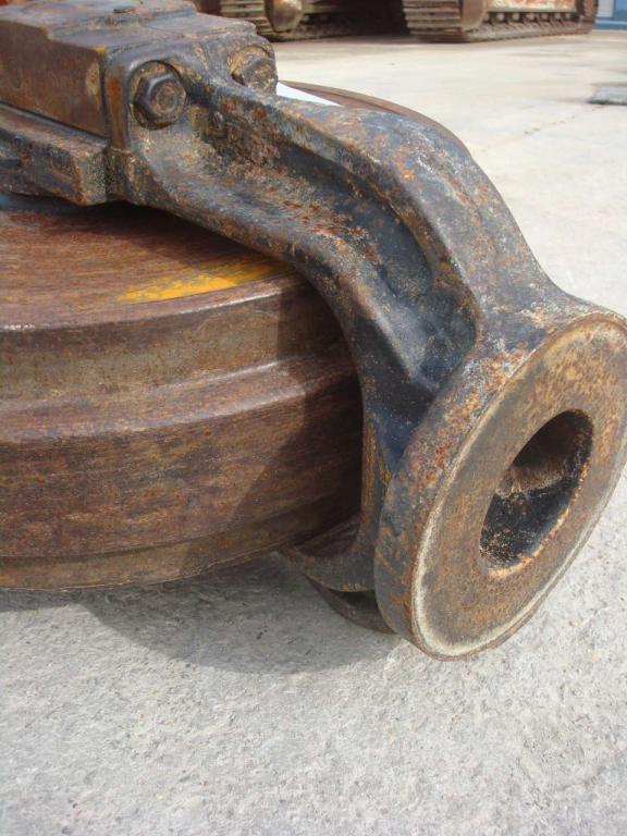 Ruota folle per Hitachi ZX210-3 e ZX240-3 Foto 3