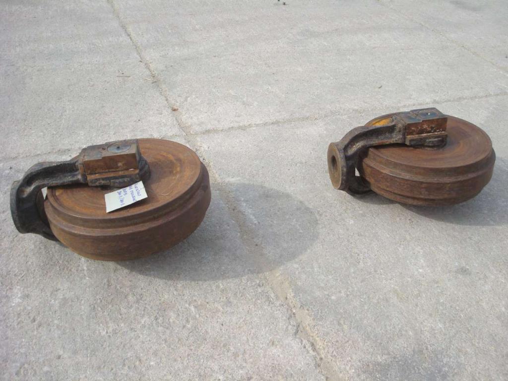 Ruota folle per Hitachi ZX210-3 e ZX240-3 Foto 4