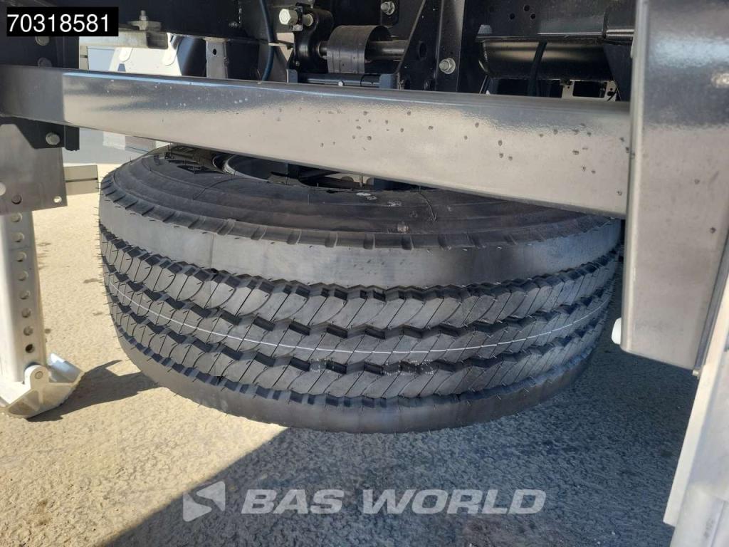 Kässbohrer XS 3 axles Lift Axle ALU Foto 23
