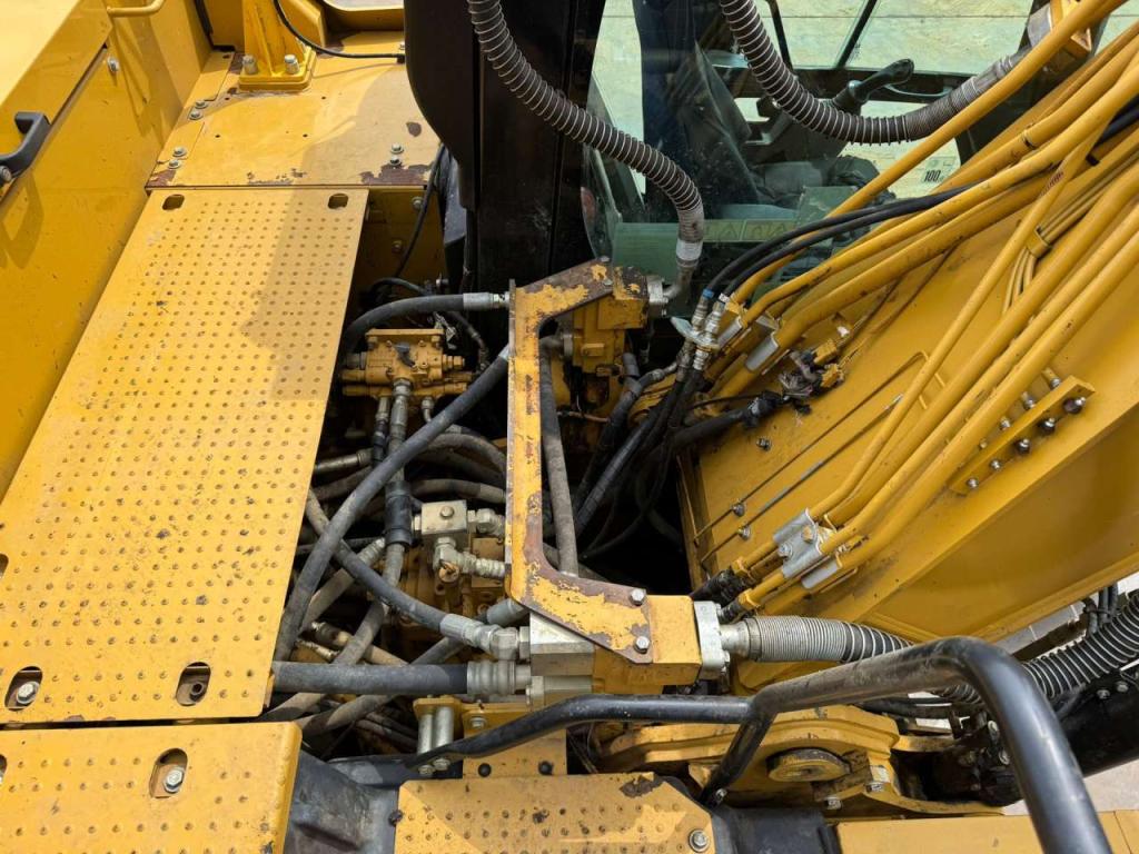 Caterpillar 323 07A Foto 22