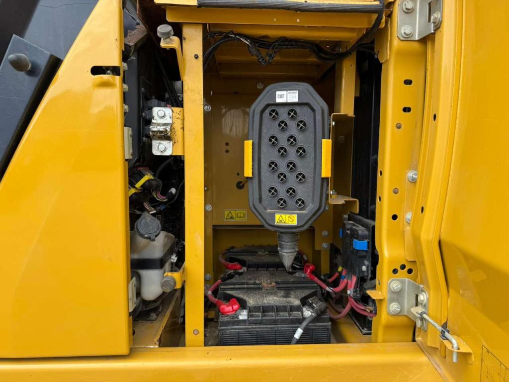 Caterpillar 323 07A Foto 23