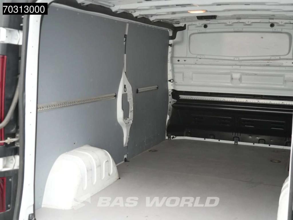 Renault Trafic 130pk L2H1 Navi LED Airco Cruise Camera Parkeersensoren Euro6 L2 Airco Cruise control Foto 12