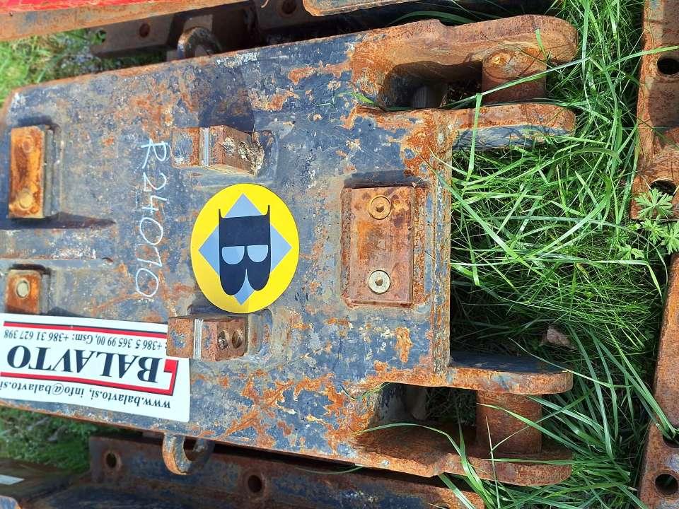 S2 for 25-32 ton excavators Attachment plate Foto 4